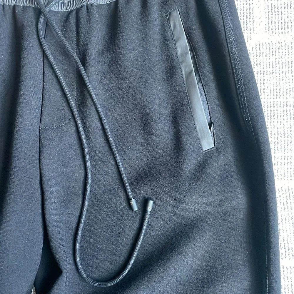 Vince Performance Jogger Pants, black, size S, excellent condition - Picture 3 of 7